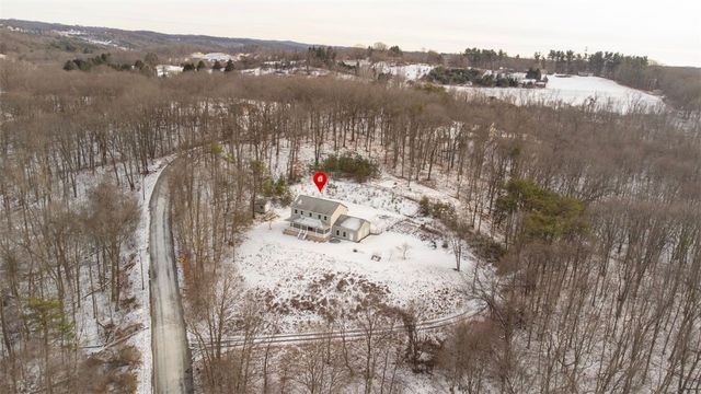 288 Wallrose Heights Rd, Economy, PA 15005