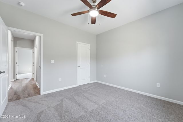 1992 Catherine Lake Road, Richlands, NC 28574