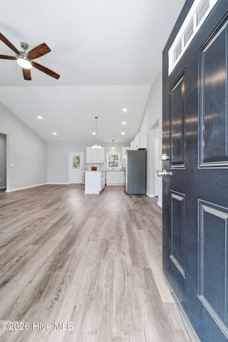 1992 Catherine Lake Road, Richlands, NC 28574