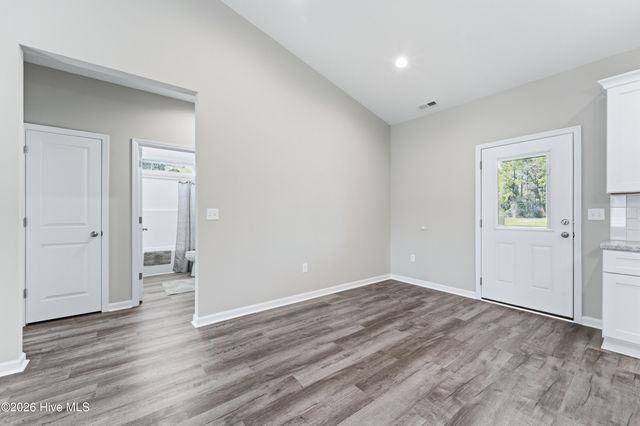 1992 Catherine Lake Road, Richlands, NC 28574