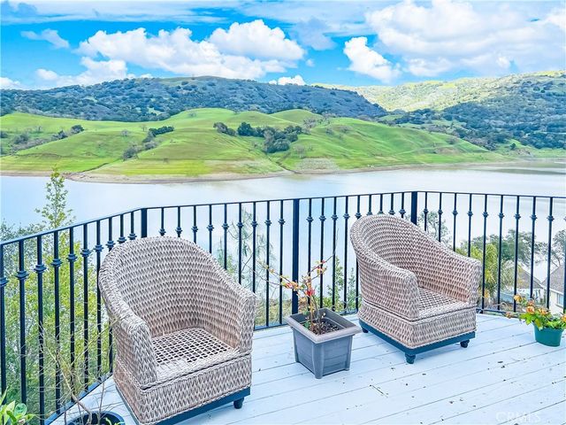 2987 Holiday Court, Morgan Hill, CA 95037