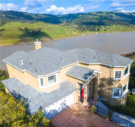 2987 Holiday Court, Morgan Hill, CA 95037