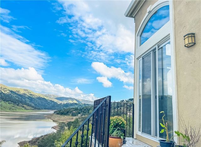 2987 Holiday Court, Morgan Hill, CA 95037