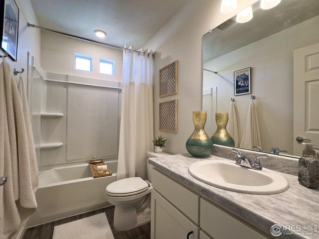 3534 Streamwood Dr, Johnstown, CO 80534