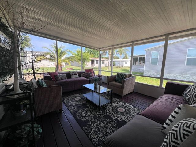 16664 CORDOBA, Winter Garden, FL 34787