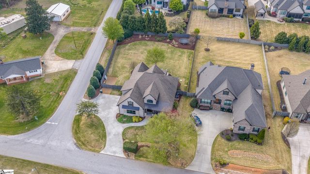 2201 River Road, Greer, SC 29650