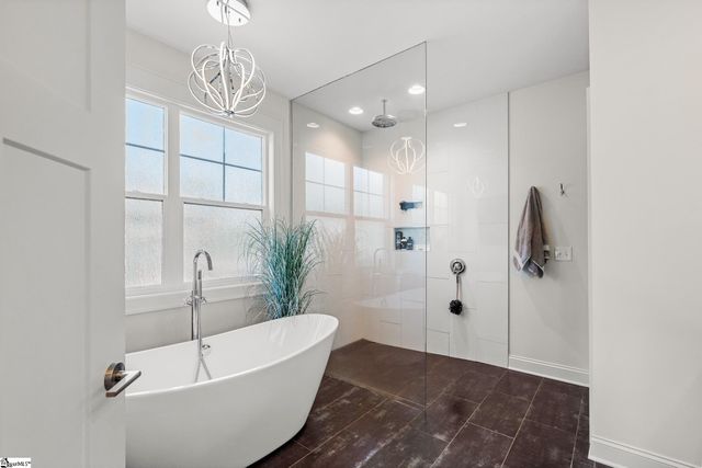 2201 River Road, Greer, SC 29650