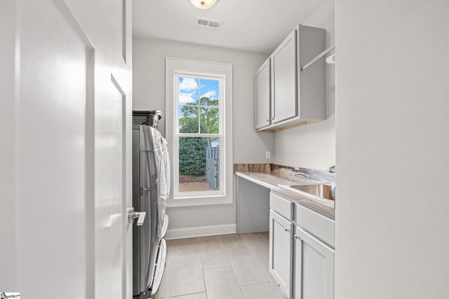 2201 River Road, Greer, SC 29650