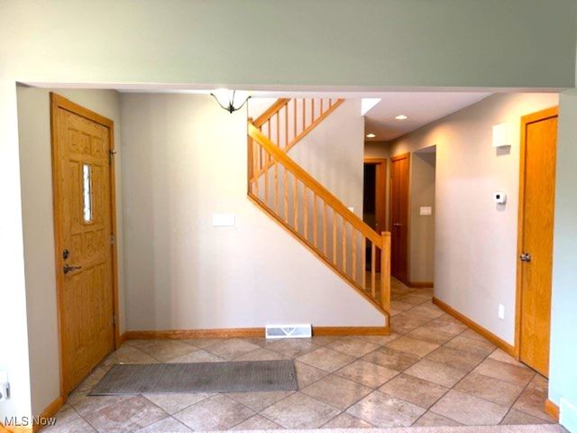3425 Hummingbird Hill Drive, Poland, OH 44514