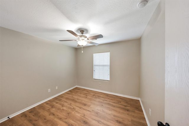 7826 Chervil Lane, Baytown, TX 77521