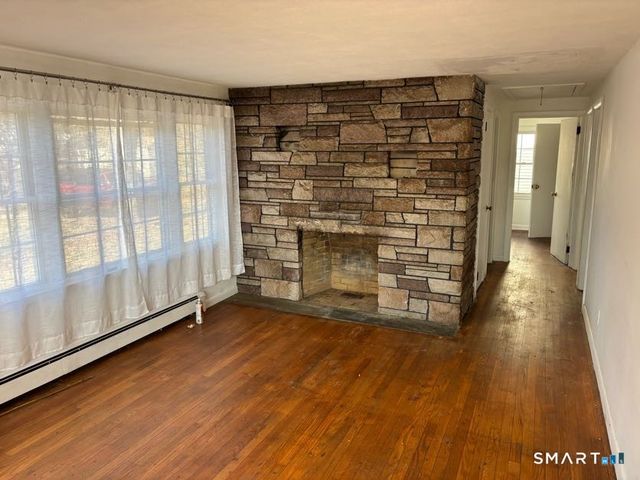 8 Prospect Hill, Deep River, CT 06417