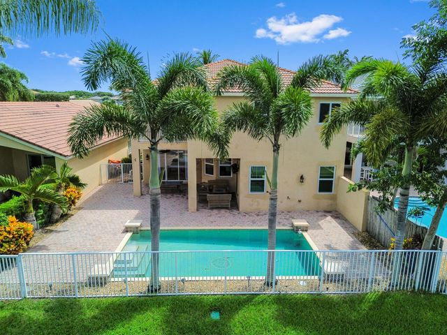 8249 Viale Matera, Lake Worth, FL 33467