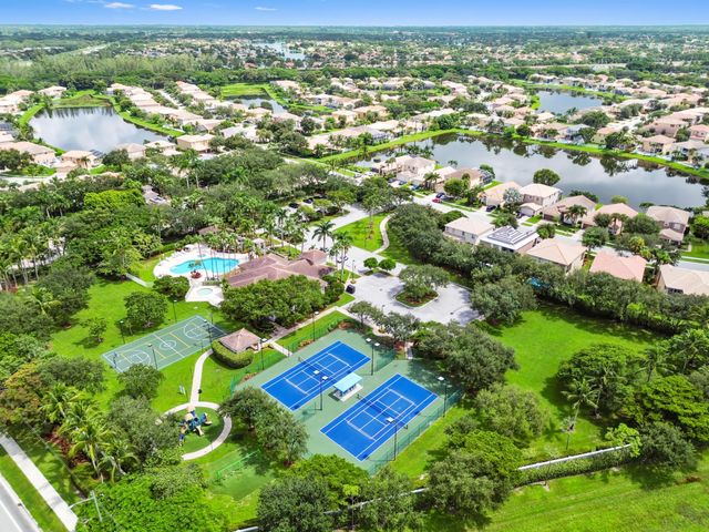 8249 Viale Matera, Lake Worth, FL 33467