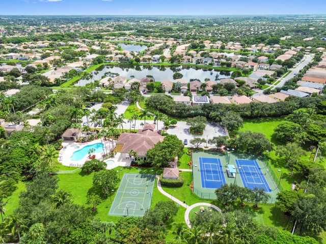 8249 Viale Matera, Lake Worth, FL 33467