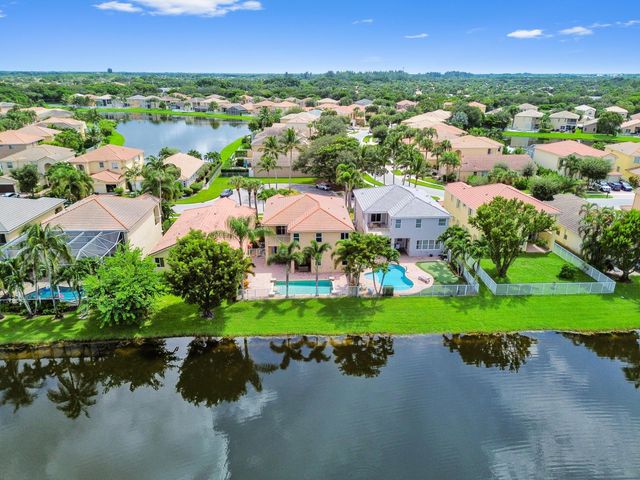 8249 Viale Matera, Lake Worth, FL 33467