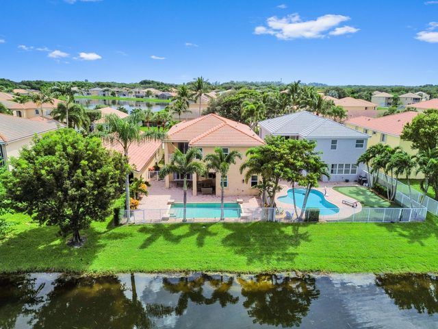 8249 Viale Matera, Lake Worth, FL 33467