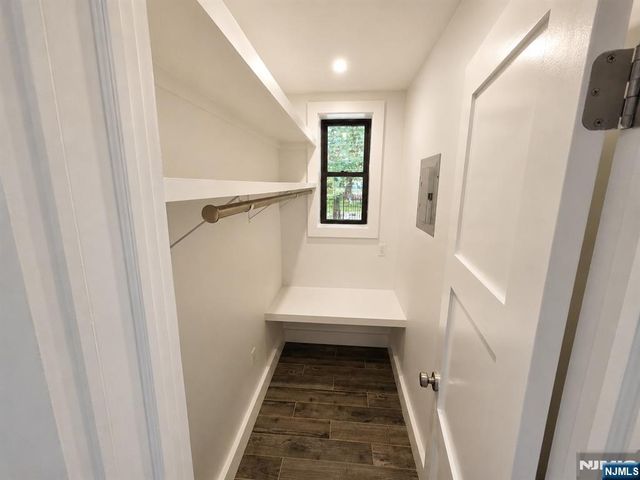 321 79th Street 6, North Bergen, NJ 07047