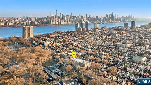 321 79th Street 6, North Bergen, NJ 07047