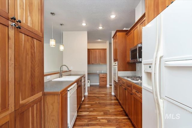 326 W Highland St, Boise, ID 83706