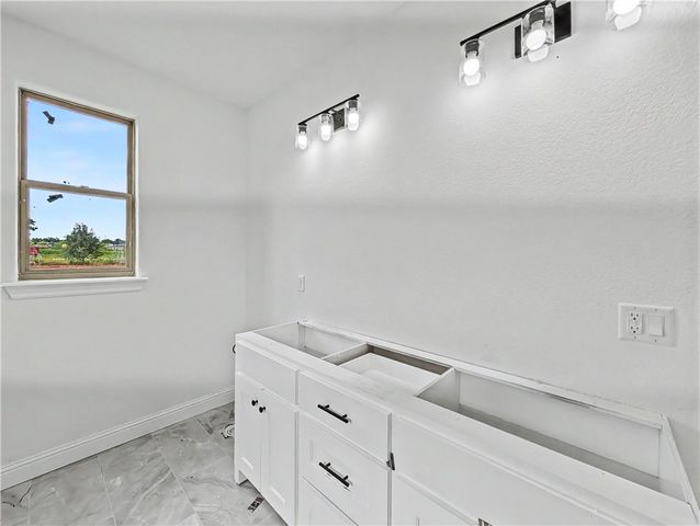 7767 Scenic Valley Avenue, Springdale, AR 72762