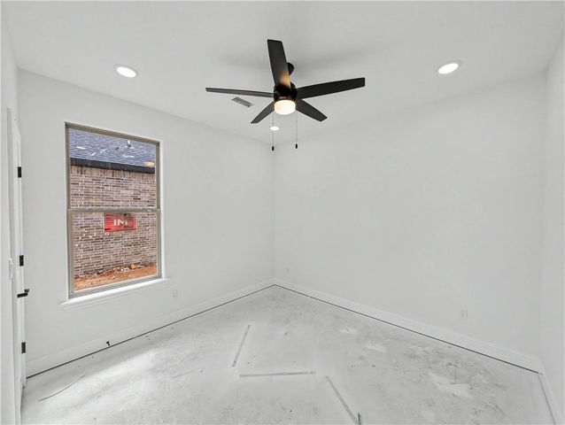 7767 Scenic Valley Avenue, Springdale, AR 72762