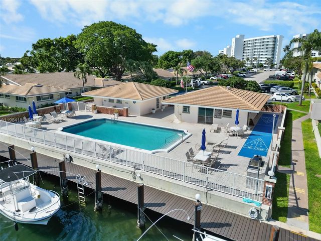 1340 NE 28th Avenue 244, Pompano Beach, FL 33062