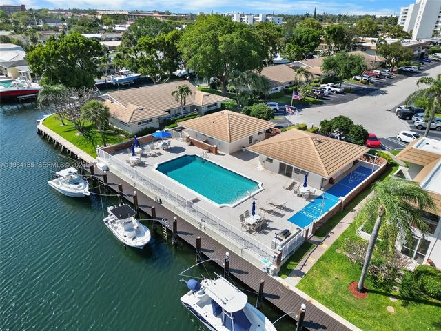 1340 NE 28th Avenue 244, Pompano Beach, FL 33062