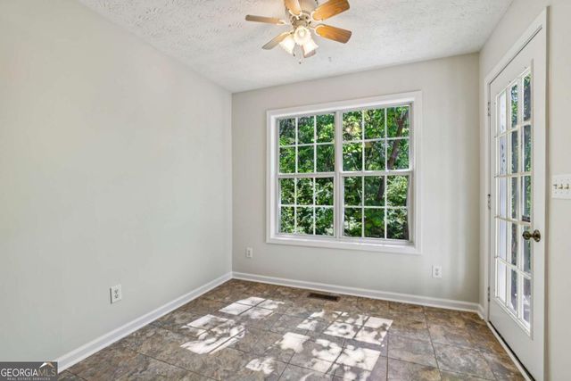 6321 Shady Grove Lane, Flowery Branch, GA 30542