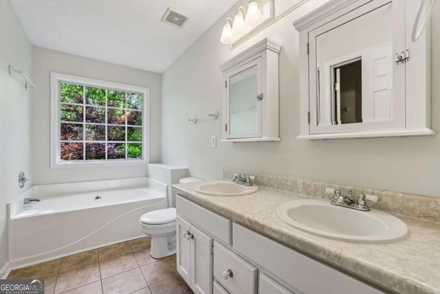 6321 Shady Grove Lane, Flowery Branch, GA 30542
