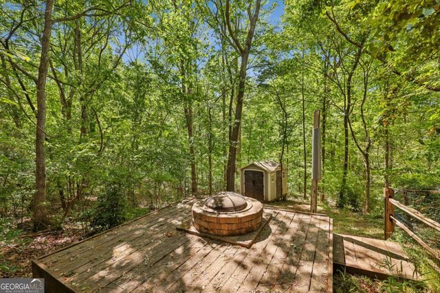 6321 Shady Grove Lane, Flowery Branch, GA 30542