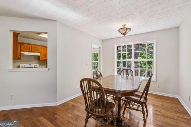 6321 Shady Grove Lane, Flowery Branch, GA 30542
