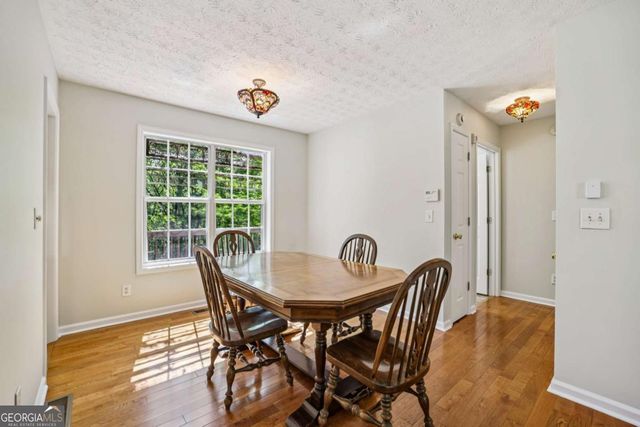 6321 Shady Grove Lane, Flowery Branch, GA 30542