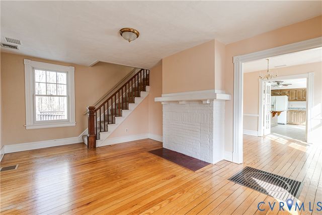 10336 Purcell Rd, Glen Allen, VA 23060