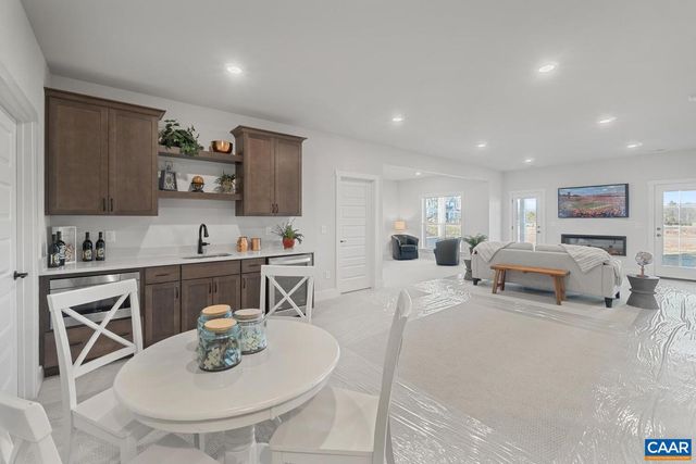 4225 RIPARIAN CT, Charlottesville, VA 22911