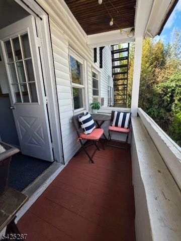 747 Canton St, Elizabeth City, NJ 07202