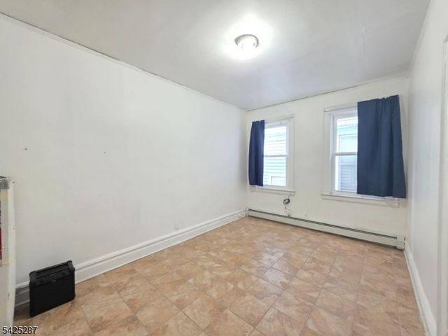 747 Canton St, Elizabeth City, NJ 07202