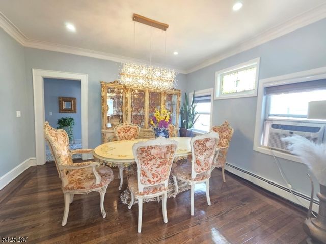 747 Canton St, Elizabeth City, NJ 07202