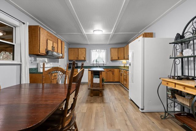 13747 Bretton Drive, Soddy Daisy, TN 37379