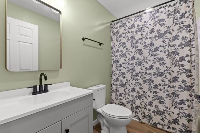 13747 Bretton Drive, Soddy Daisy, TN 37379