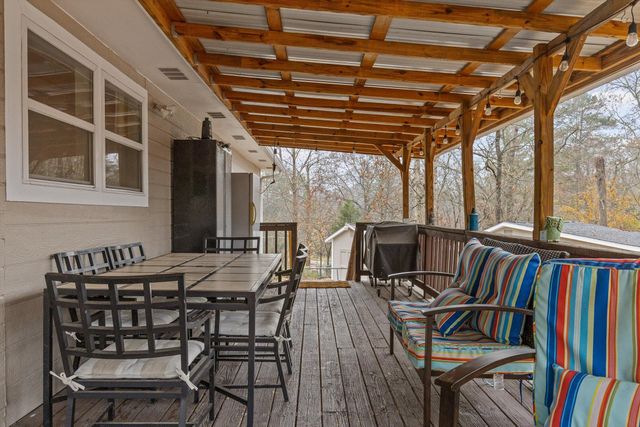 13747 Bretton Drive, Soddy Daisy, TN 37379