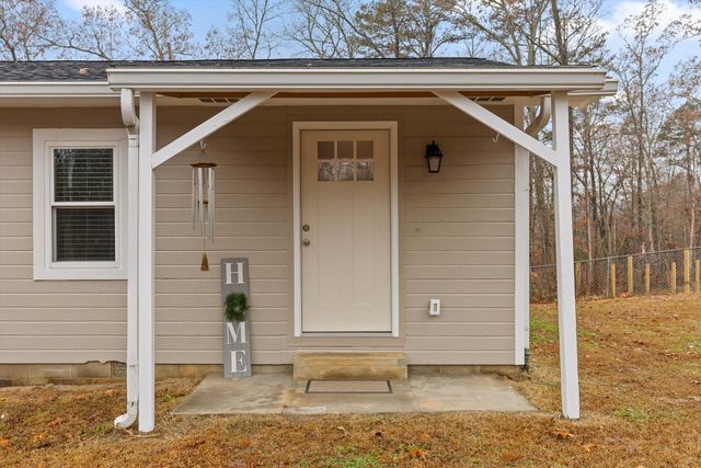 13747 Bretton Drive, Soddy Daisy, TN 37379