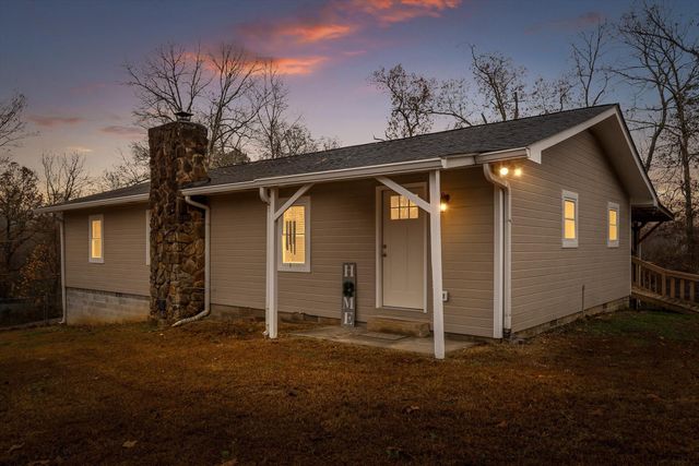 13747 Bretton Drive, Soddy Daisy, TN 37379