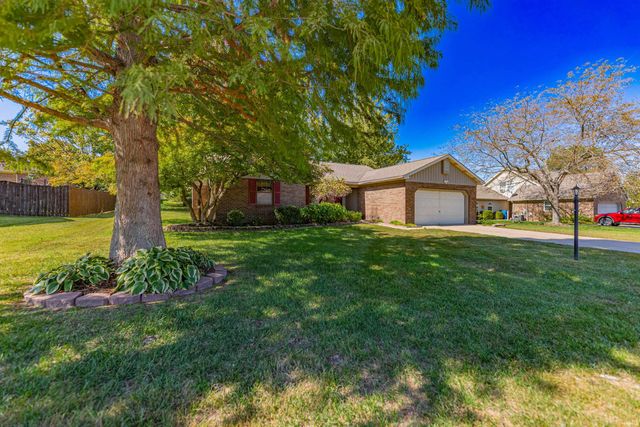 6810 Copperfield Drive, Evansville, IN 47711