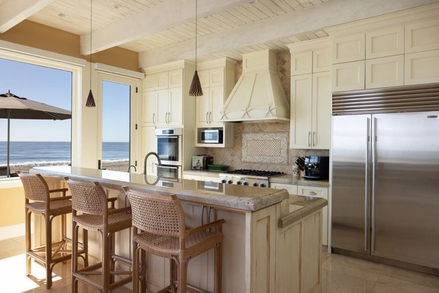 553 Beach Drive, Aptos, CA 95003