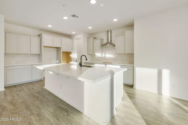 4933 W CAPISTRANO Avenue, Laveen, AZ 85339