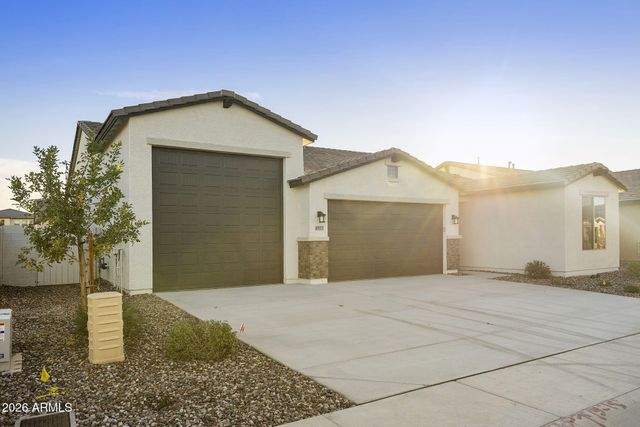 4933 W CAPISTRANO Avenue, Laveen, AZ 85339