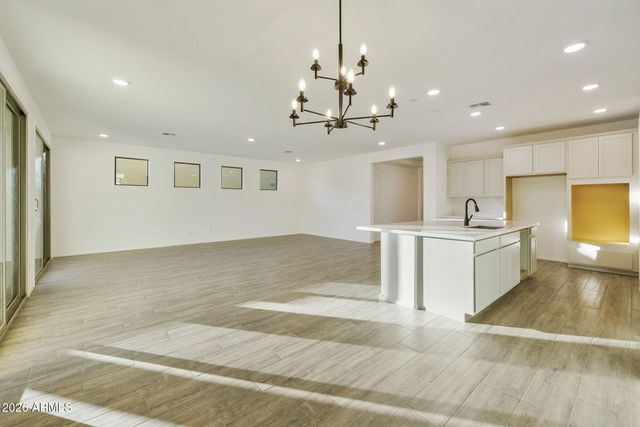 4933 W CAPISTRANO Avenue, Laveen, AZ 85339