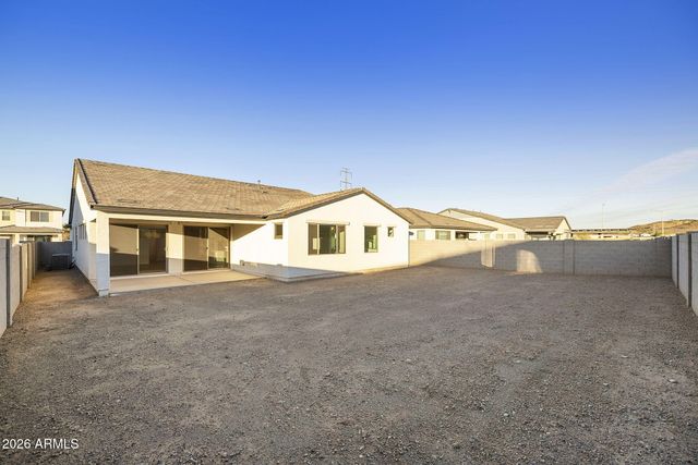 4933 W CAPISTRANO Avenue, Laveen, AZ 85339