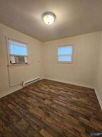 2708 NW Cave Avenue, Huntsville, AL 35810