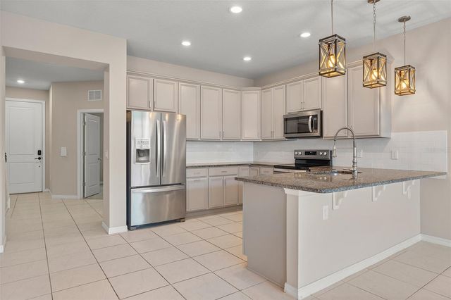 5046 WALKER STREET, St Cloud, FL 34771